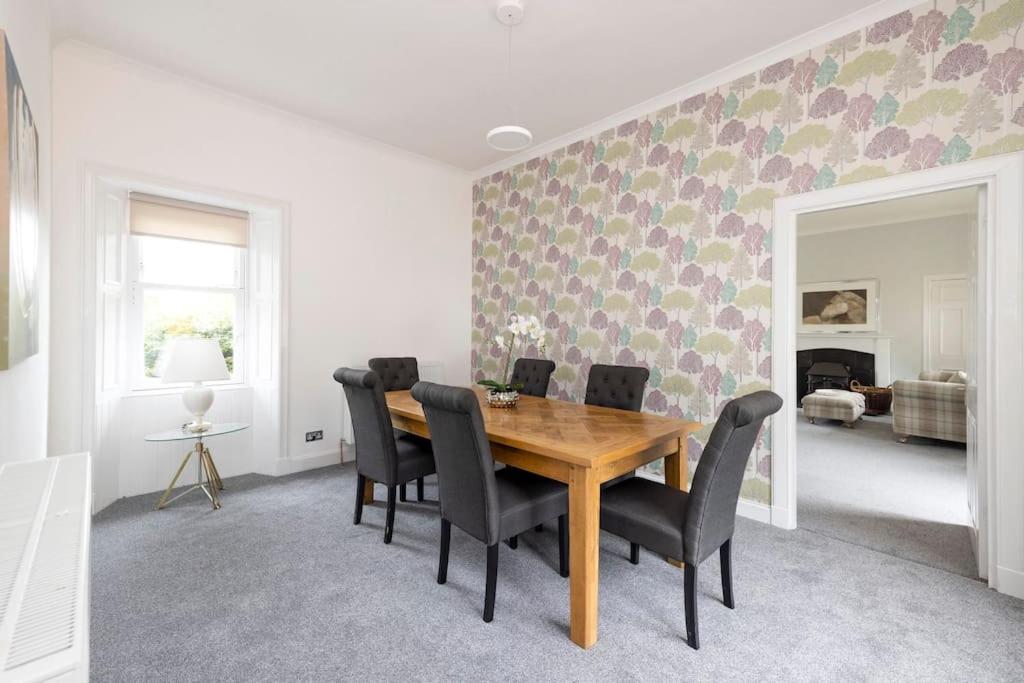 Two Bedroom Country Cottage With Parking Musselburgh Exteriör bild